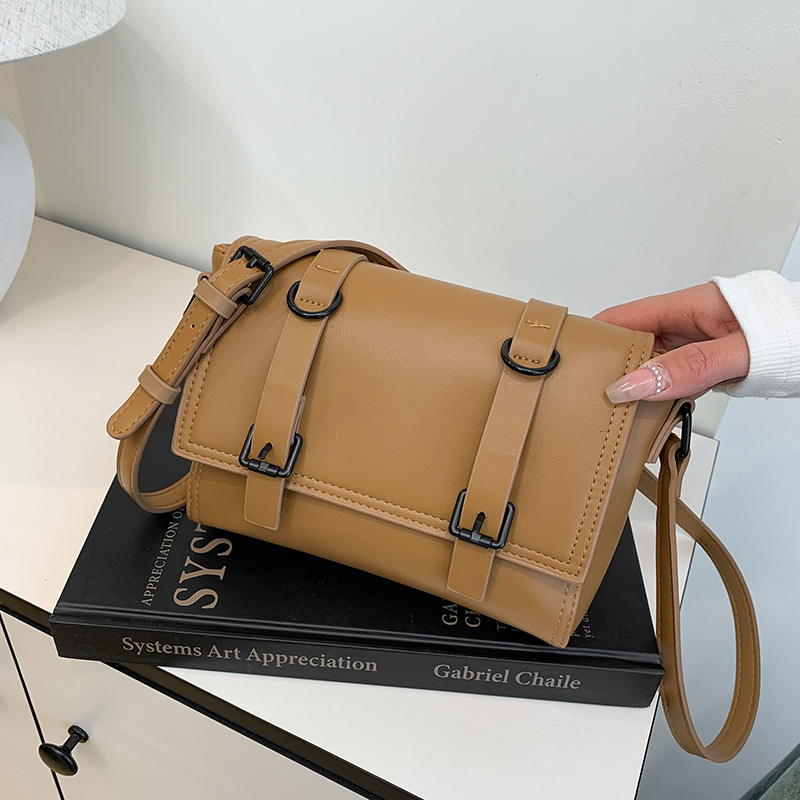 Bag For Women In Winter Niche New Style Fashionable Simple High-End One Shoulder Trendy Bag Korean Version Small Square Versatile Diagonal Cross
