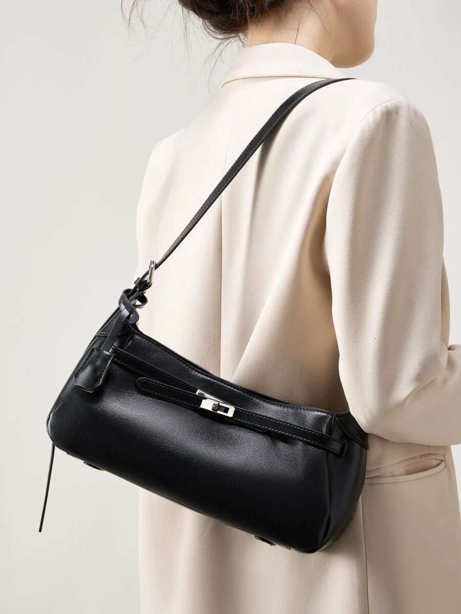100% Genuine Leaher Women Baguette Bag Cowhide Underarm Shoulder Crossbody Fashion French Women's Bag Gift Genuine Leather Cartoon BagVoyage
