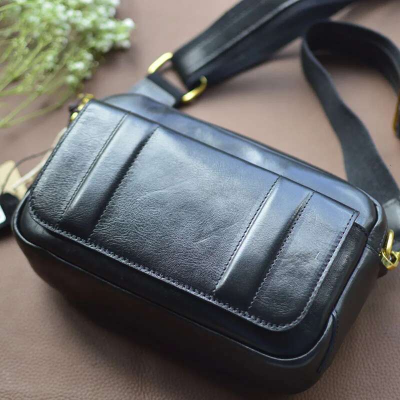 AETOO Leather Small Vegetable Tanned Mobile Phone Crossbody Top Layer Cow Leather Shoulder Bag Men's Backpac