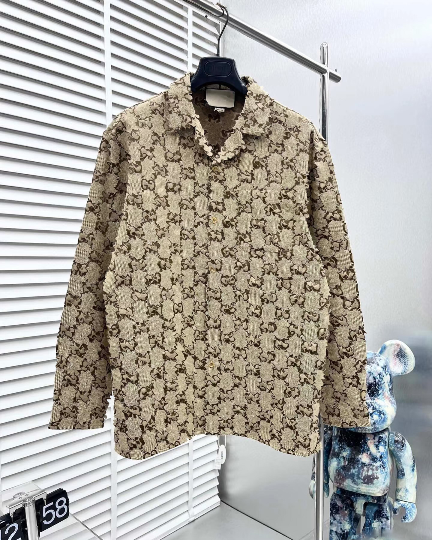 2025 men's designer long sleeved shirt men's formal shirt fashionable embroidery jacquard shirt men's casual luxury bowling shirt women's casual shirt couple's outfit