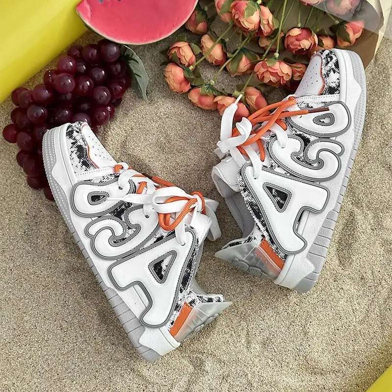Men and Women's All-match Explosions Letter Design Sense Contrast Color Bread Shoes Hip-hop S ports Lightweight