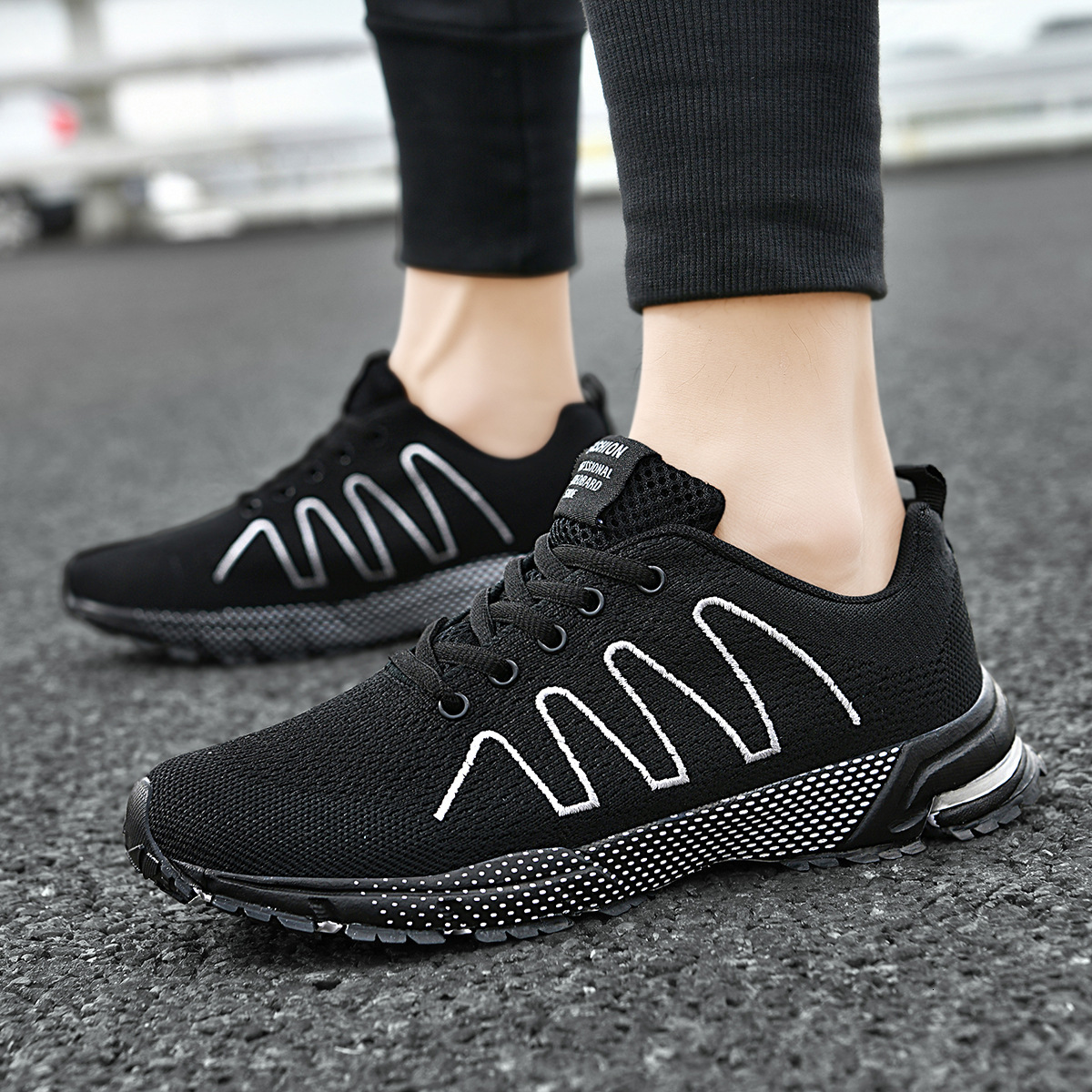 Men's Designer Breathable Mesh Casual Sports Shoes 2025 Plus Size Summer Autumn Versatile Trendy And Fashionable Shoes