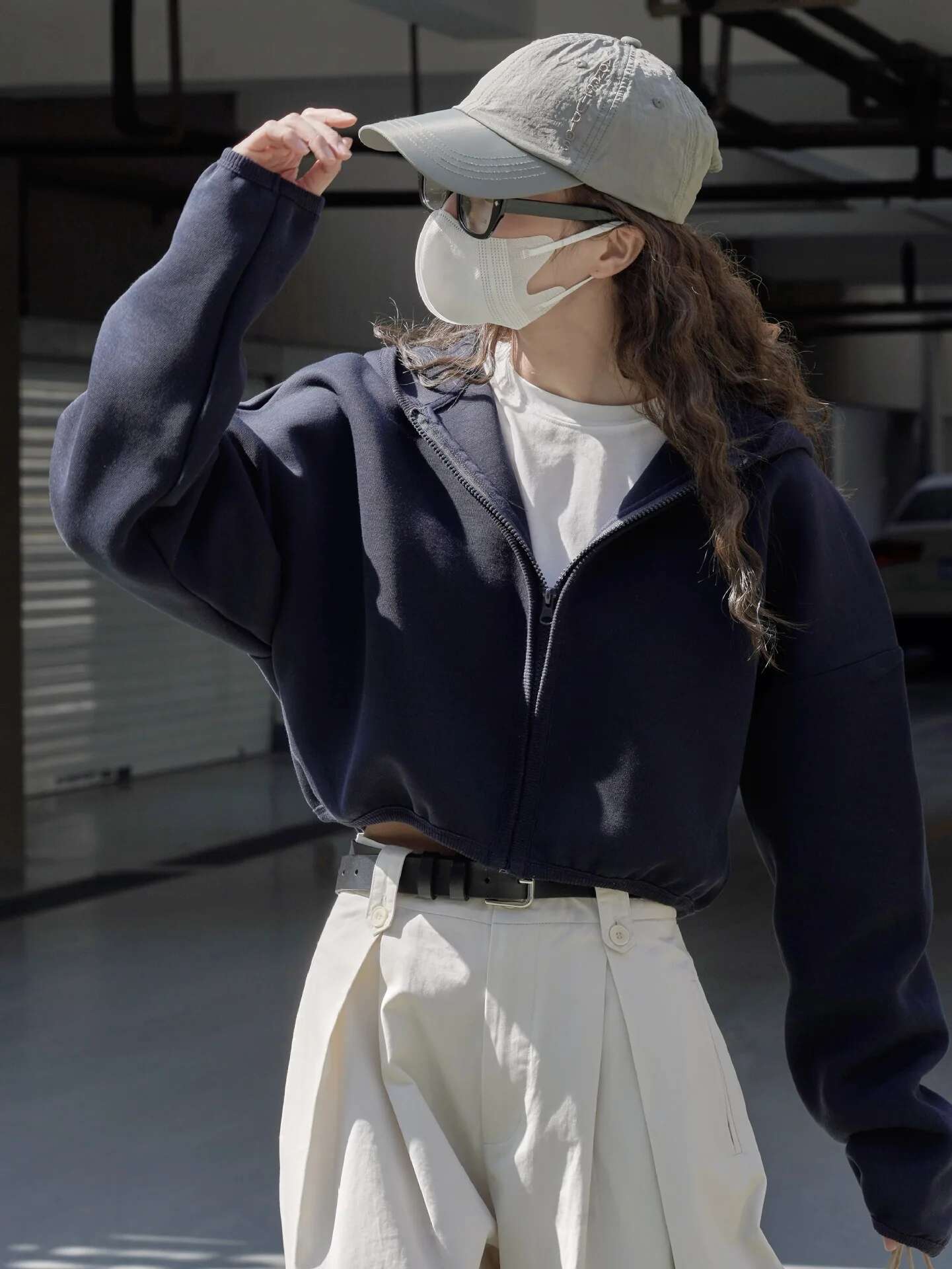 Spring and Summer Women's Casual Solid Loose Short Hooded Sweatshirt