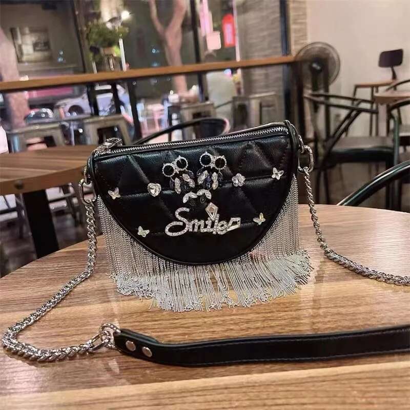 Autumn Crystal Shiny Dias Half Moon Women Fashion Handbag Long Tassel Female Shoulder Messenger Bag Lady Purse