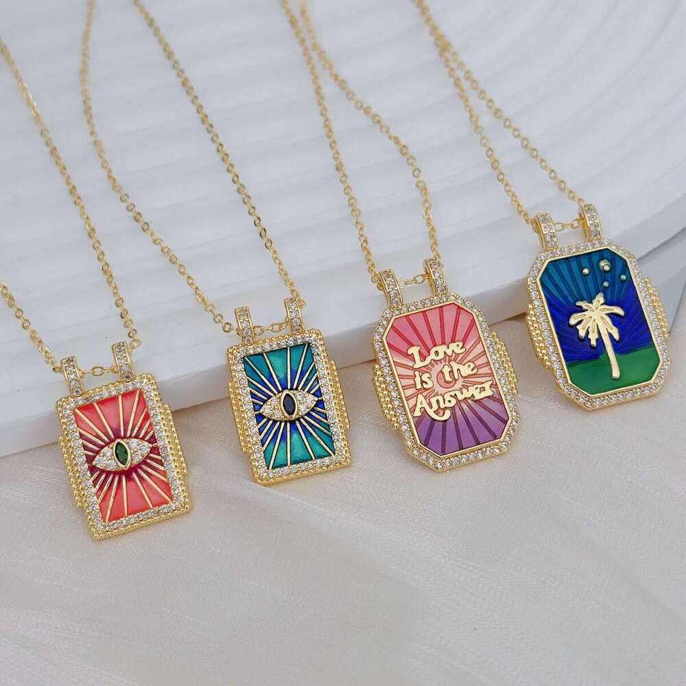 Literary Devil's Eye Dia Set Tarot Pendant Necklace Suitable for Women's Daily Wear