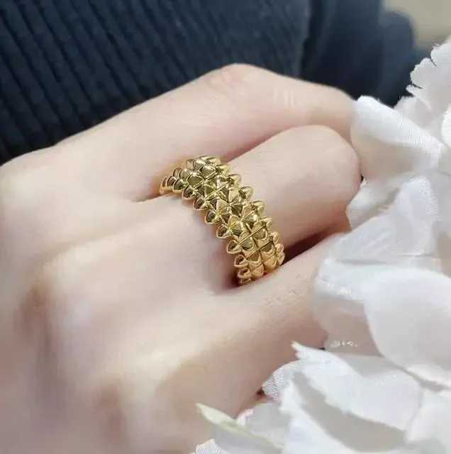 Band Rings European and American diamond free rings fashionable jewelry classic personality trendy gifts wedding parties J2502175IOE
