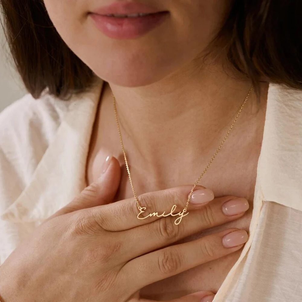 Custom Name Necklace Personalized Fashion Stainless Steel Metal Simple Style Womens Jewelry Couple Birthday Gift 250210