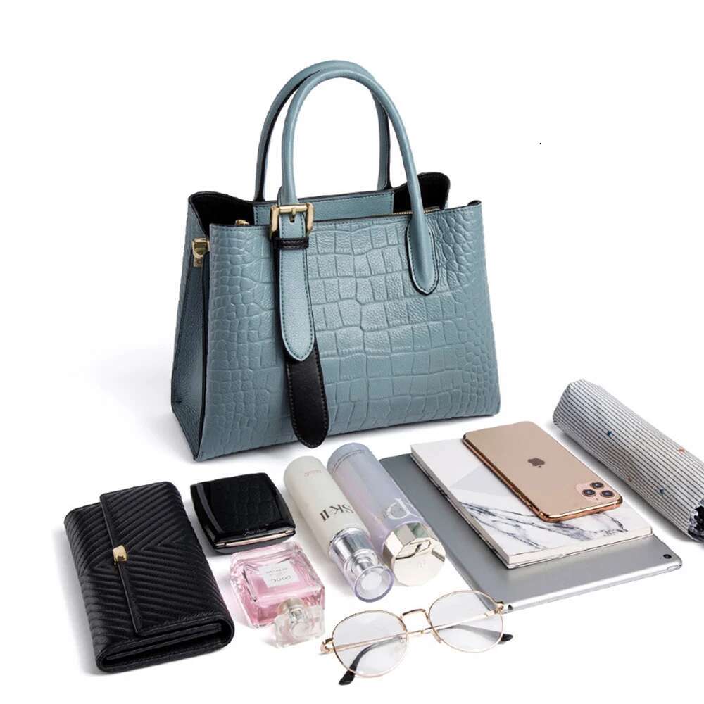 Large Capacity Women's New Fashion Simple Crossbody Handbag Single Shoulder Oblique Span Bag