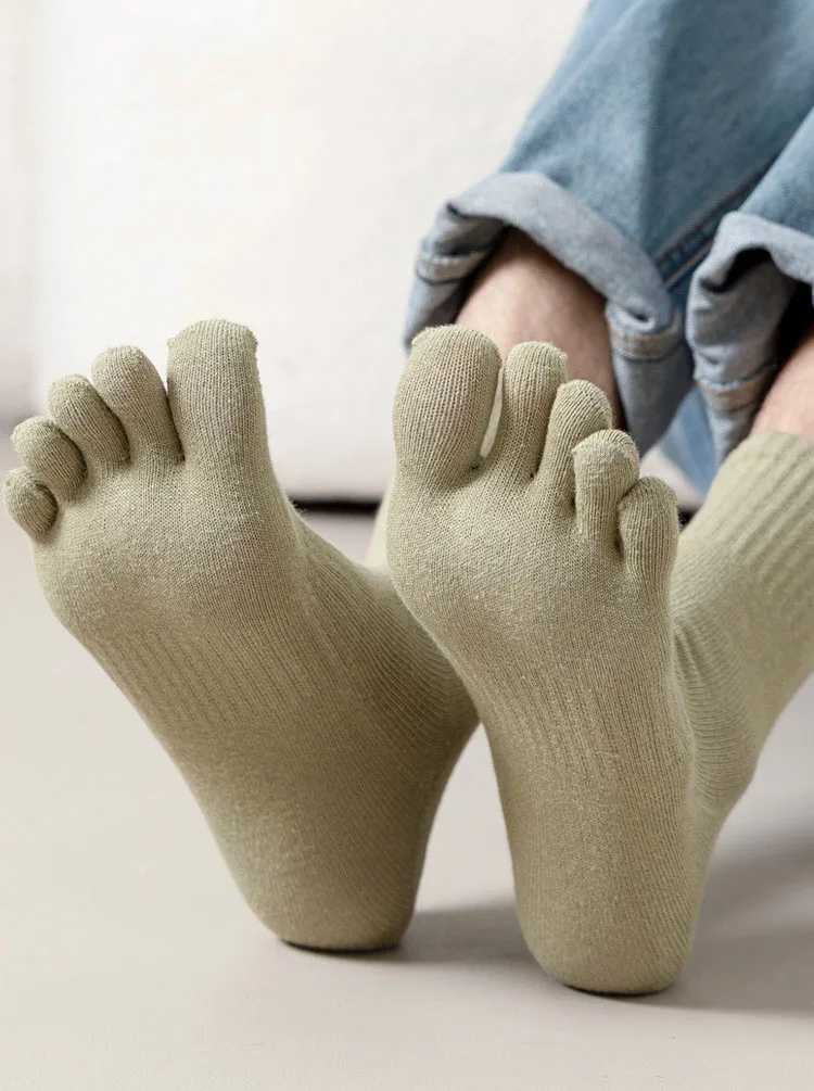 Five Finger Socks Split Toe Mens Mid tube Toe Socks Sweat-absorbing Five Finger Breathable Business Cotton Socks Office Socks W250217