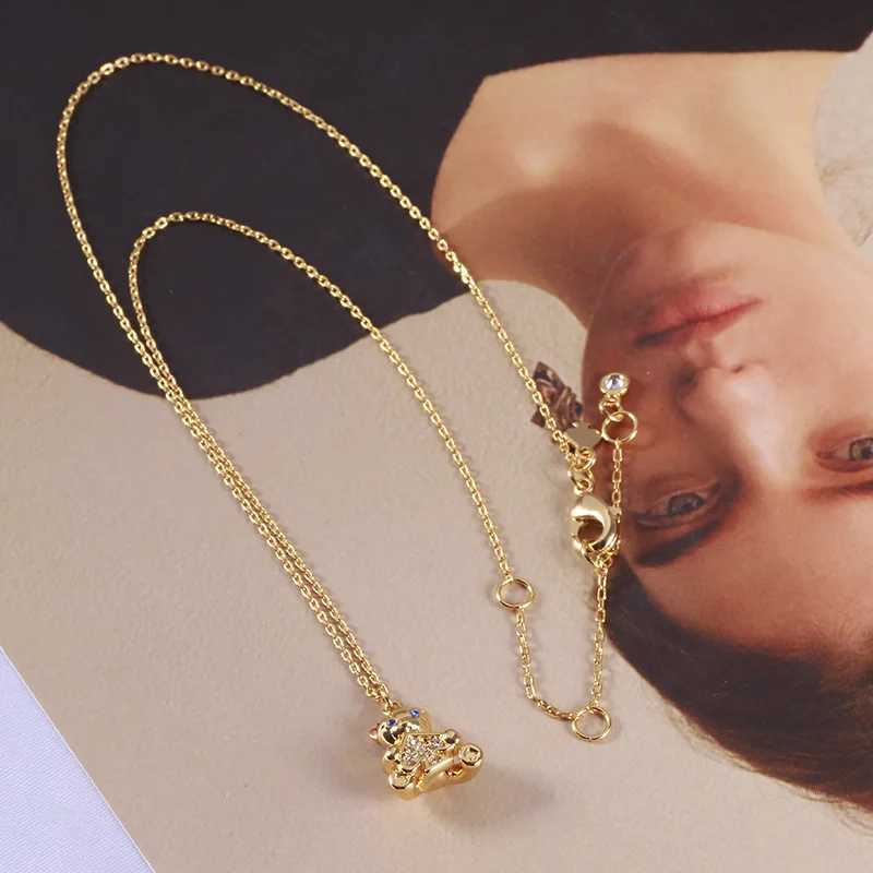 Pendant Necklaces KS European and American New Retro Fashion Fun Creative Cartoon Shining Heart Cute Bear Shape Necklace J250217N65U