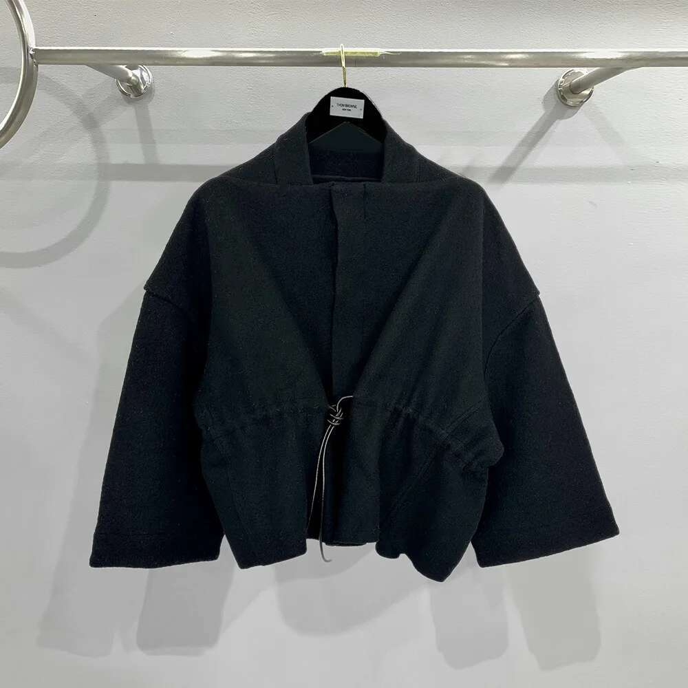 Niche Designer Women's Design Cinched Drawstring Cardigan European Autumn and Winter Fashion All-Matching Solid Color Coat