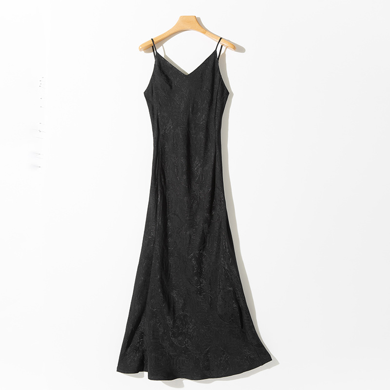 MU174120 Xia Xin Chinese style jacquard suspender skirt mountain and sea dragon pattern fashion design v-neck drape dress