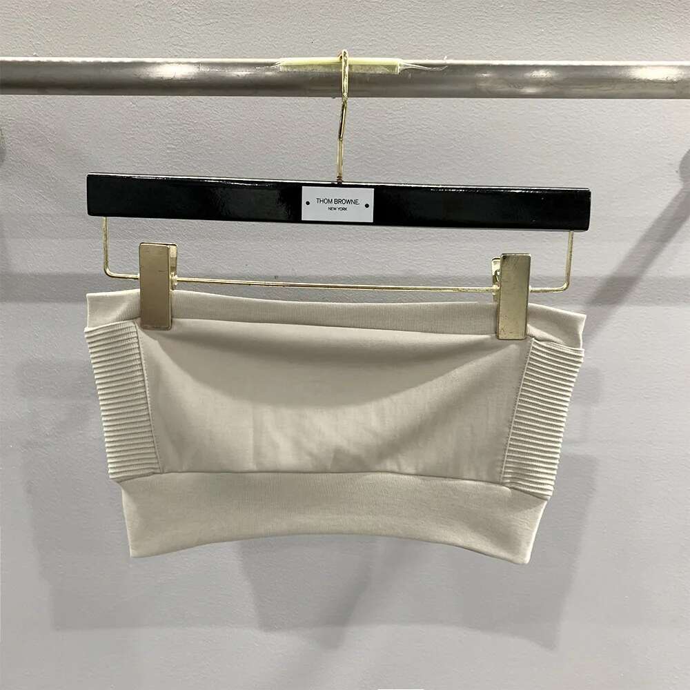 22Ss Owen Seak Women Cotton Shirt Gothic High Street Bottoming Clothing Autumn Black Tee