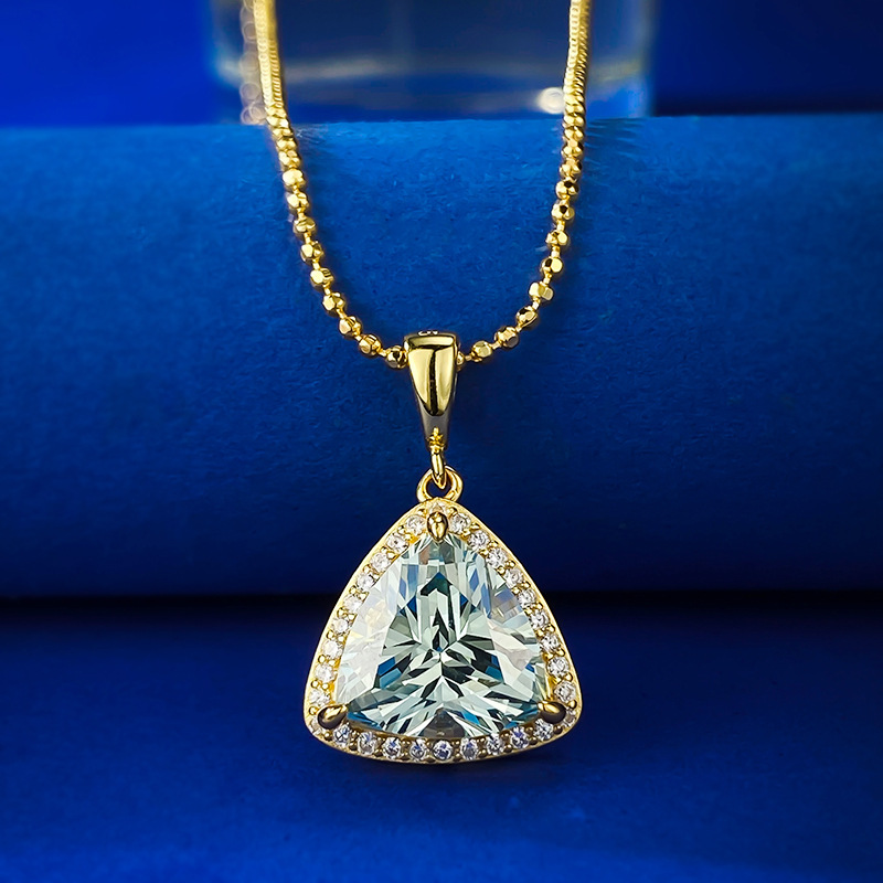 2025 Choucong Brand Triangle Pendant Jewelry Real 100% Sterling Sier Pear Cut Light Tourmaline Moissanite Dia Party Women Clavicle Necklace Gift