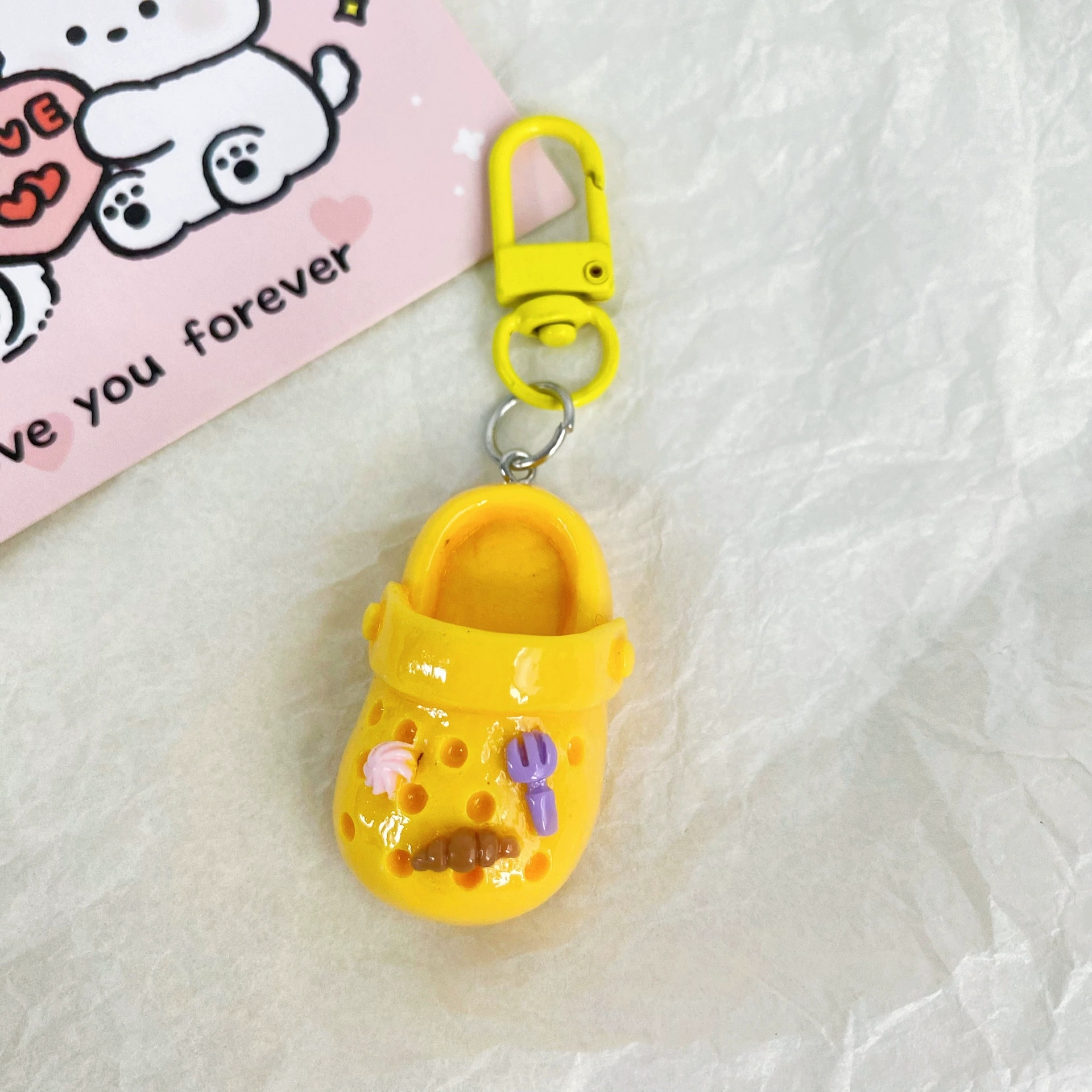Sweet and colorful hole shoes keychain ins girlish heart Japanese pendant cute best friend gift accessory hanging ornament