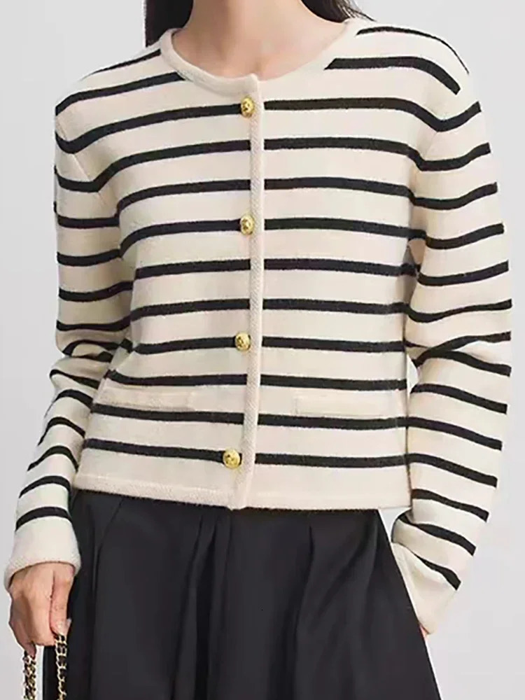Women Singlebreasted Cardigan Sweater Knit Striped Patchwork Sweet Coat Office Fashion 250211