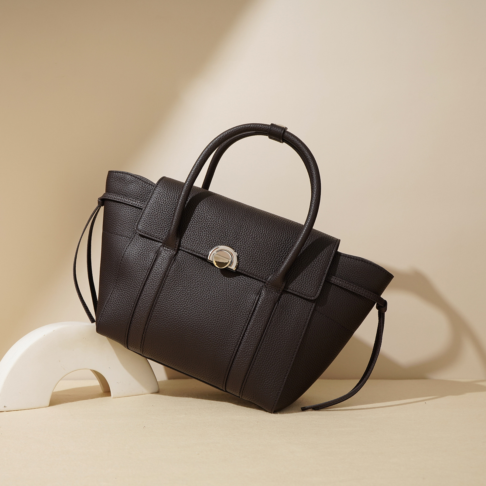 Bag 2025 New Top Layer Cowhide High-End Single Shoulder Handbag For Commuting, Large Capacity Crossbody Carrying Women's Bag, Wedding Bag