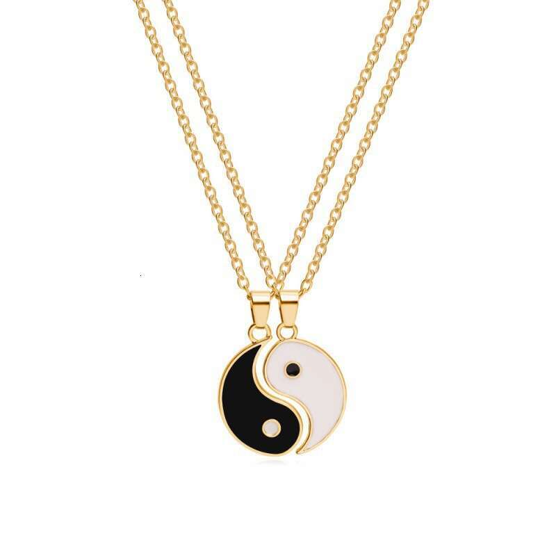 Film teion peripheral drip oil splicing necklace with Tai Chi pattern, trendy brand, fashionable and minimalist couple alloy pendant