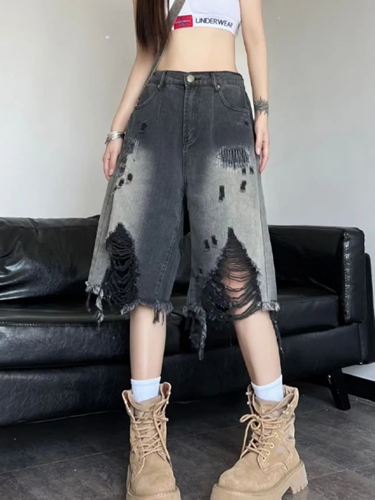 Zoki Harajuku Hole Y2K Denim Shorts Women Streetwear Vintage Gradient Jeans Shorts American Retro Bf Hip Hop Shorts 250210