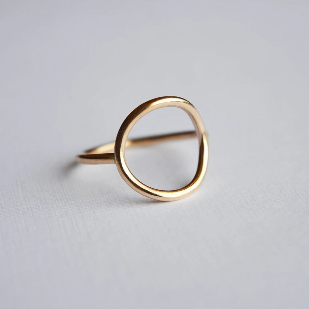 10PCS Personalized Geometric Accessories Round Minstrel Jewelry Fashion Stainless Steel Gold Plated Womens Rings Wholesal 250213