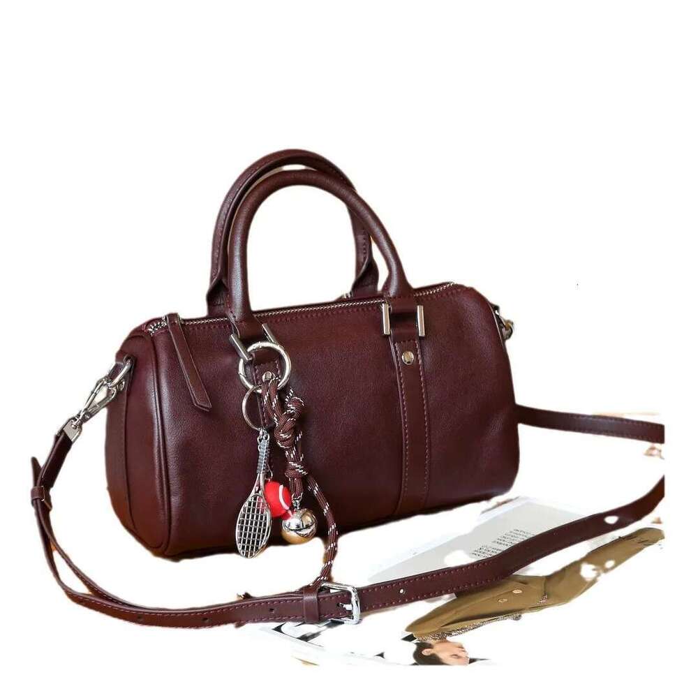 Bag Women's 2024 New Leather Large Capacity Cowhide Retro Handbag Women's Fashion Single Shoulder Crossbody Bag