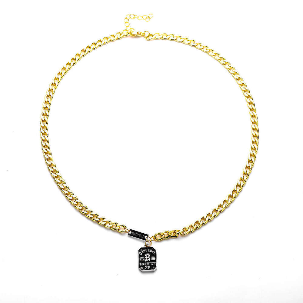 Nameplate necklace, men's hip-hop design, niche new trend, simple accessories, women's personality splicing, high-end and versatile accessor