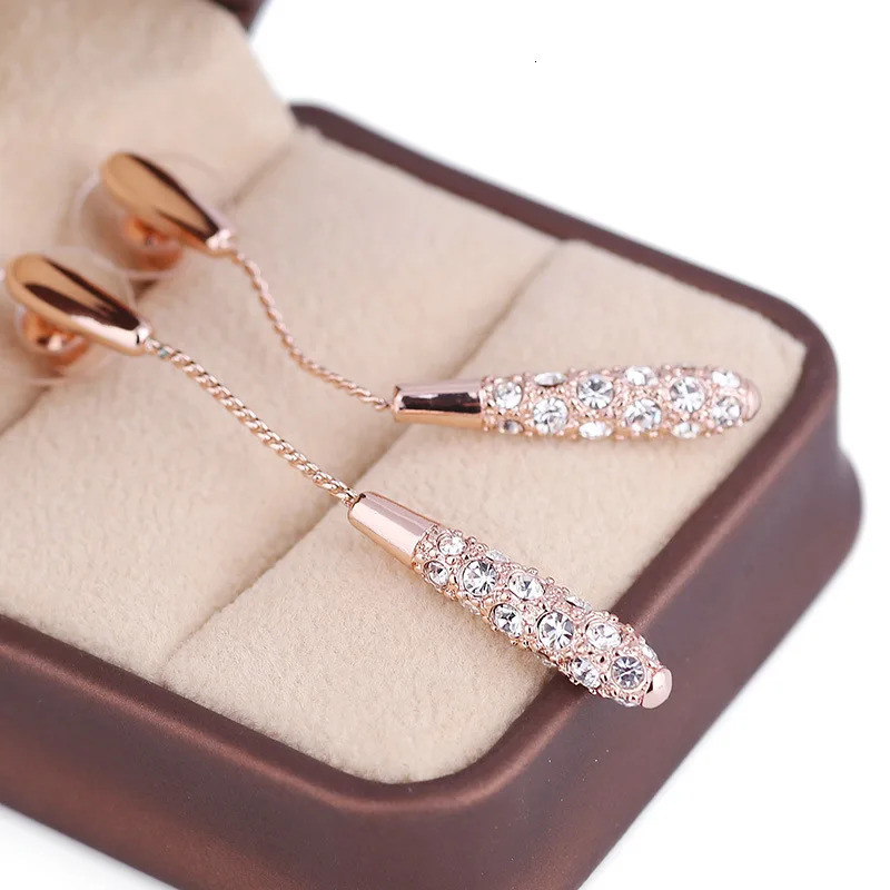 Style Earrings Female Fashion and Elegant Long DropShaped Alloy Jewelry Wedding Engagement Gift 250213