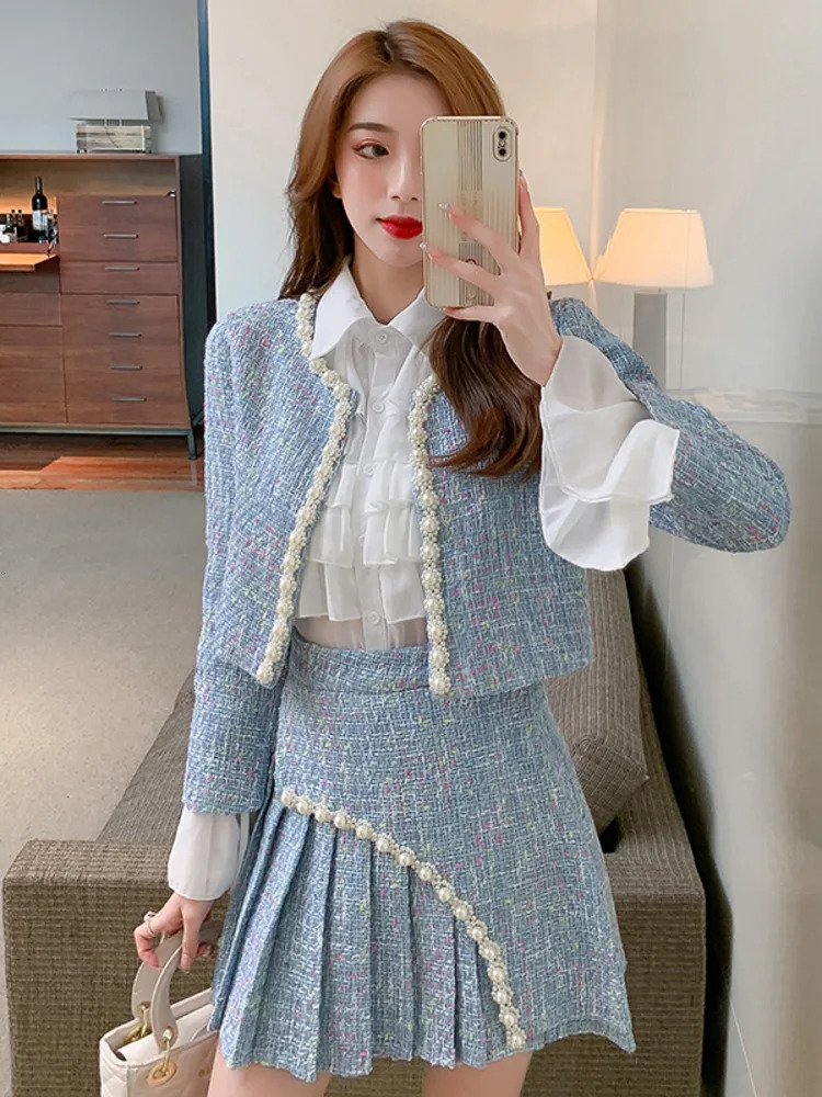 Autumn/Winter Womens Coarse Felt 3-Piece Beaded Short Coatd High Waist d LeatherChiffon Shirt Set 250210