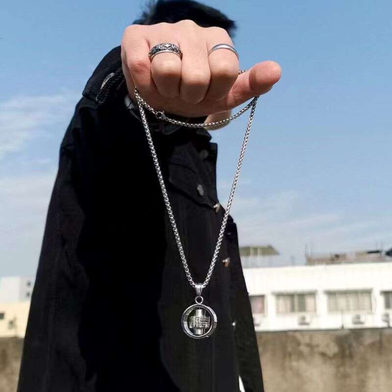 Rotating Necklace, Trendy, Small and Popular Design, Hip Hop Titanium Steel Cross, Fading Trendy Pendant, Men's Decoration, Versatile Jewelry