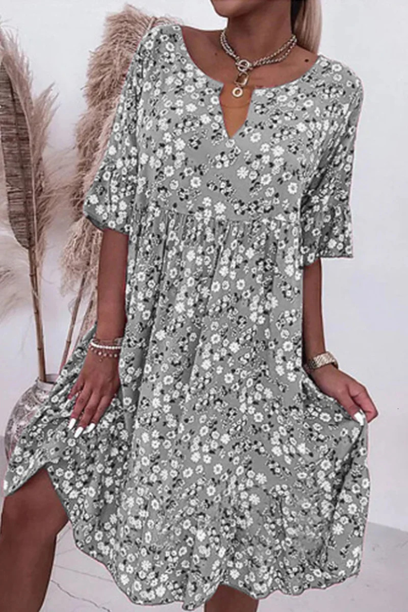 Womens Rustic Style Sweet Half Sleeve Dresses Pleated Splicing Large Hem Dressy Female Summer Flower Print V Neck Pullover Gown 250213