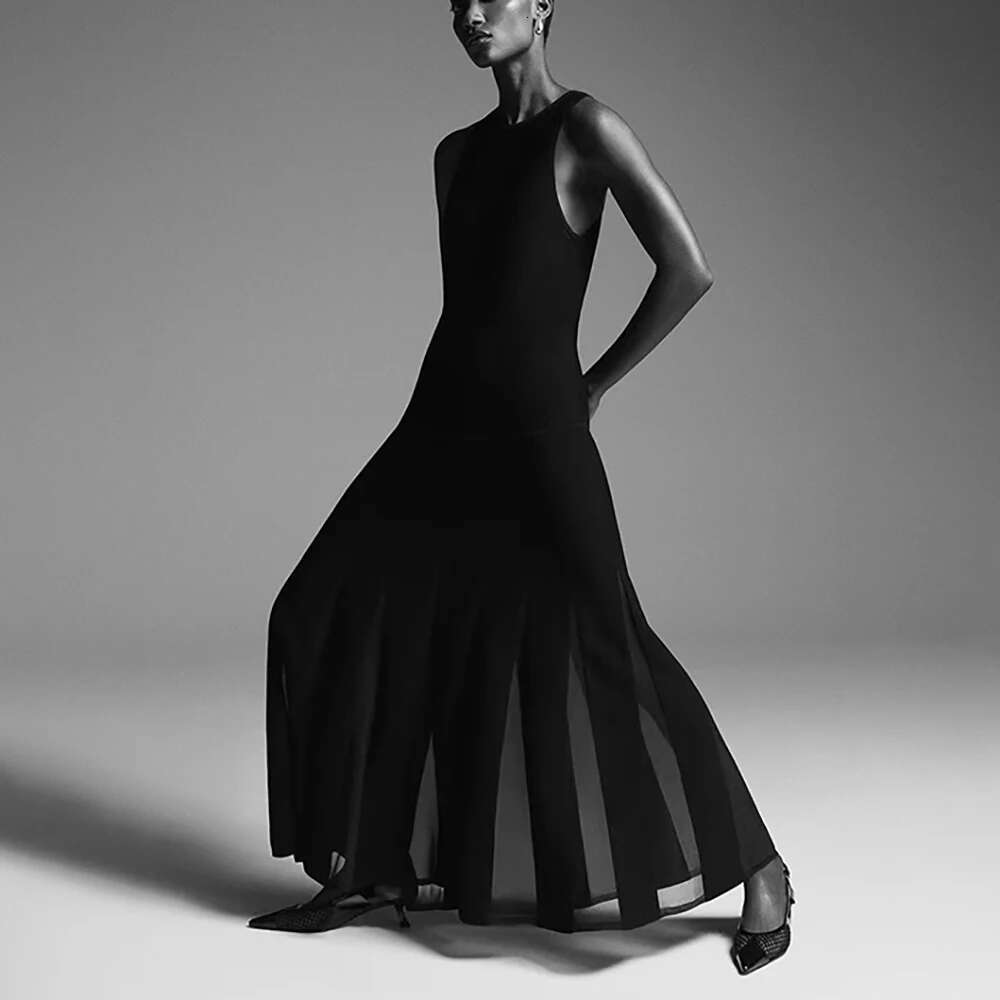 Round Neck Sleeveless Cotton Blend Women's Y2k Fashion Elegant Temperament Slim Pleated Knit Long Dress 2025 Summer New