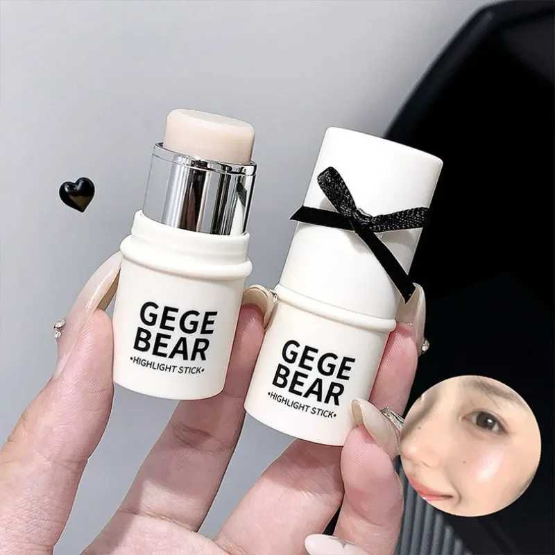 Wet and Bright High Light Eye Shadow Highlighter Stick Outlines Natural Makeup Effect Shimmer Facial Brightening Korean CosmeticW250217