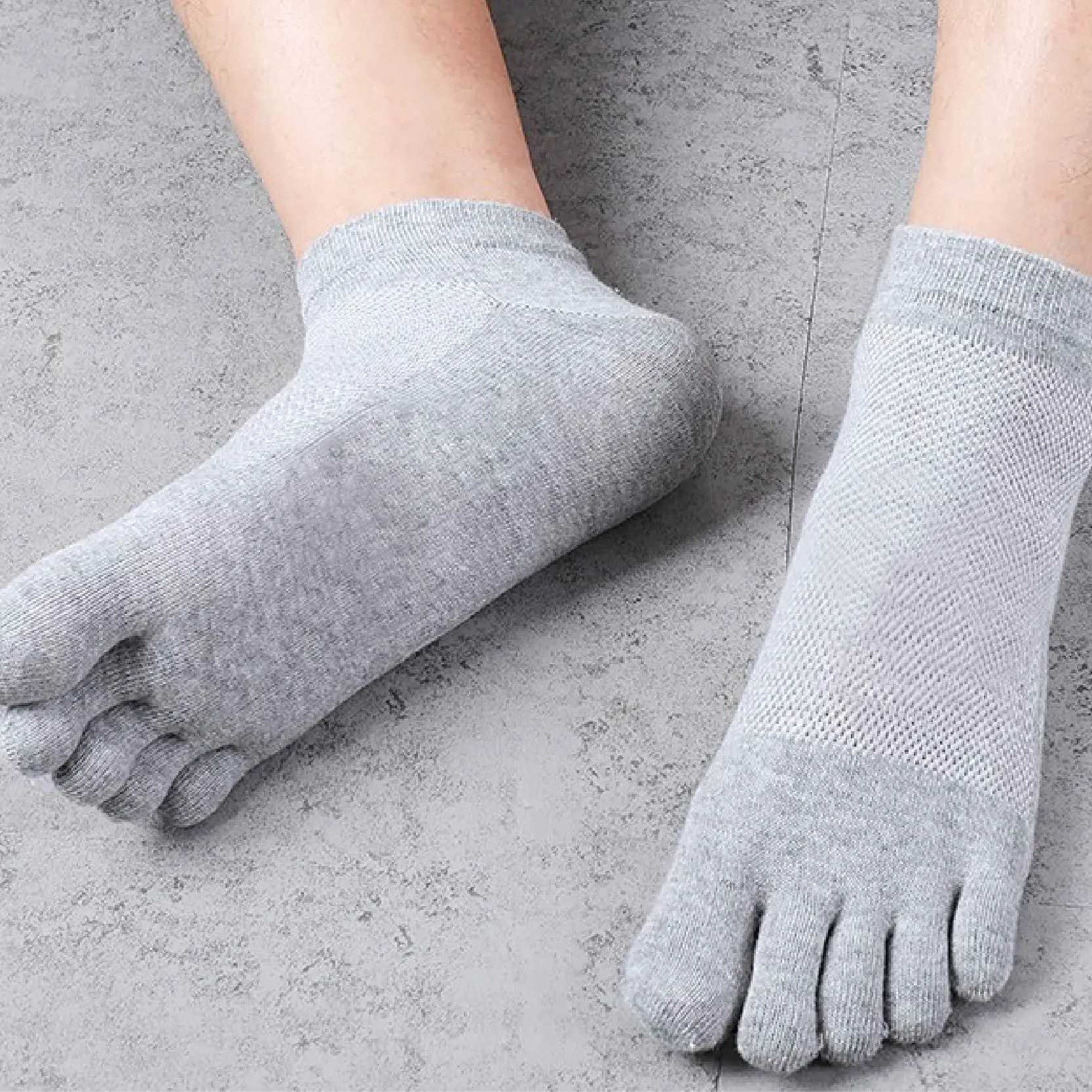 Solid Color Cotton Five Finger Socks for Men Grey Black Breathable Hollow Mesh Ankle Socks Spring Summer Casual Split Toe Socks W250217