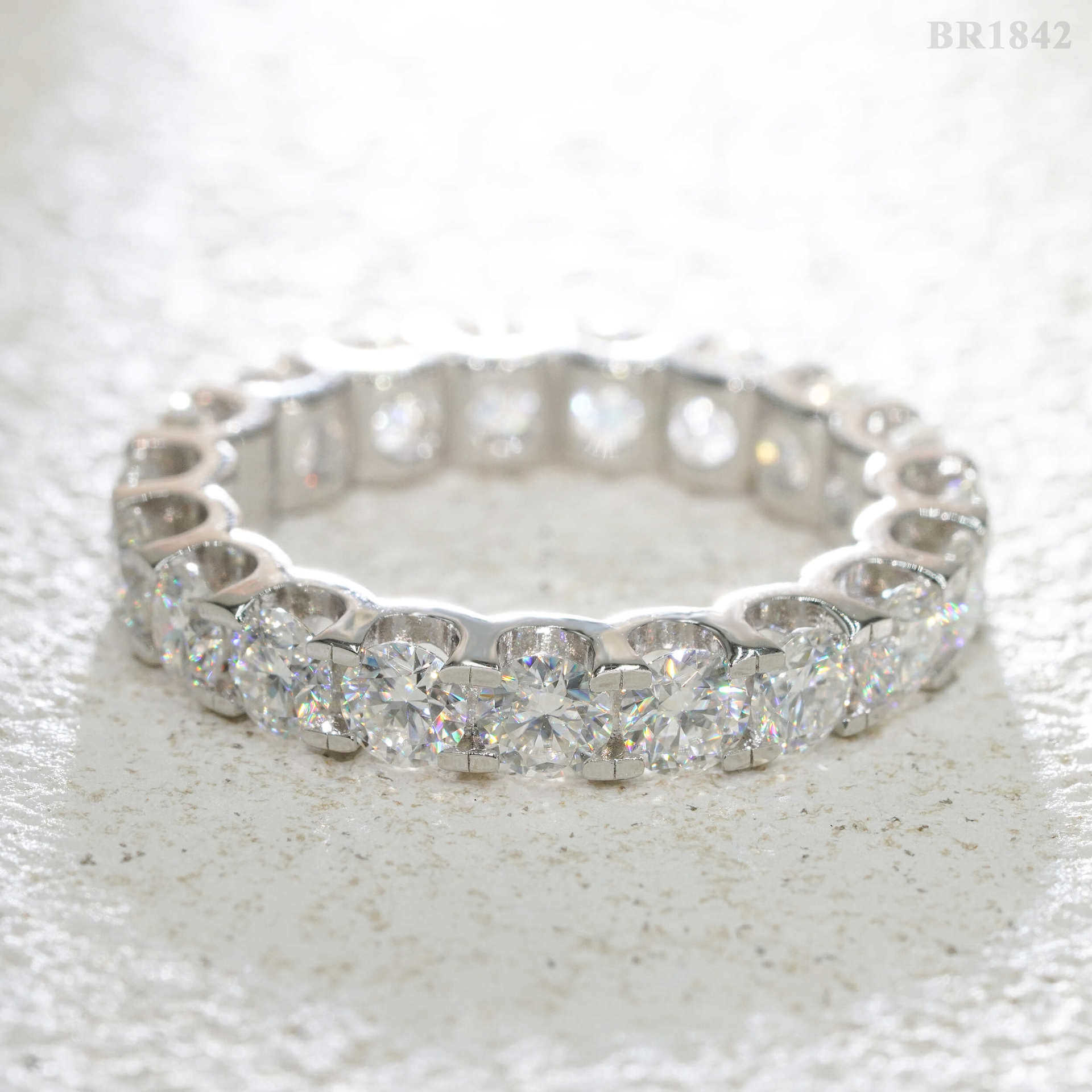 Hip hop 925 silver inlaid 4.0mm circular moissani ring for men and women ins fashion trend full diamond ring