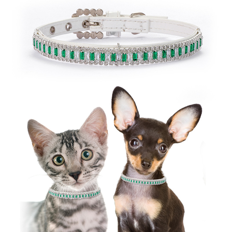 Dog Necklace with Green Crystal Rhinestone, Leather Collar Dogs, Princess Fashion Neck Decoration, Adjustable Pet Collars Going Out for A Walk, Party