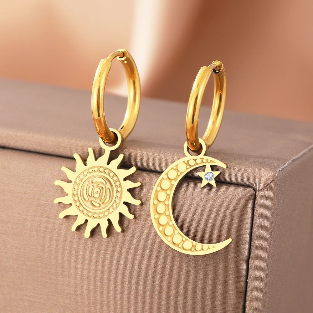Stainless Steel Earrings Vintage Elegant Sun Moon Crystal Dangle Trendy Exquisite For Women Jewelry Party Gift 250213