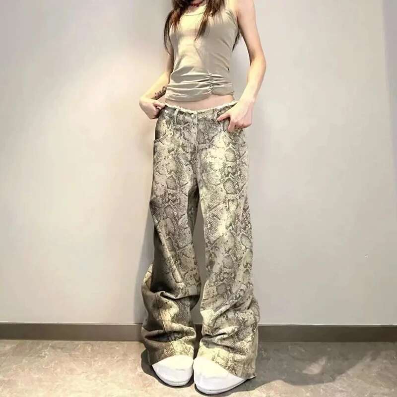 Unique Design Jeans Women Y2k Hip Hop Vintage High Waisted Jean Straight Streetwear Casual Loose Large Size Wide Leg Denim Pants