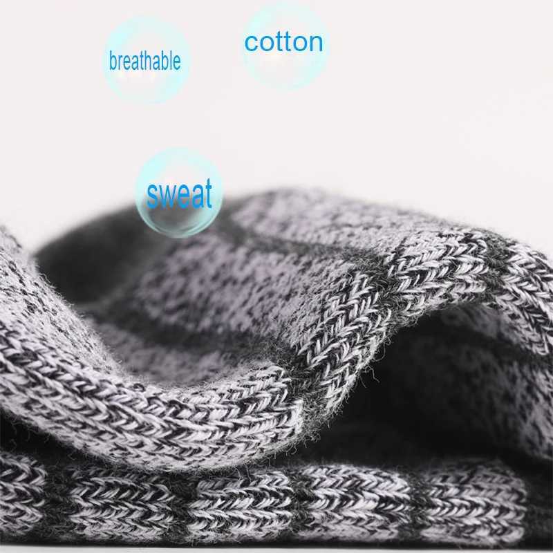 5 Pairs/Lot Mens Socks Autumn Winter High Quality Casual Running Black Sports Hiking Socks Mens Long Socks Comfortable Size 38-44 W250217