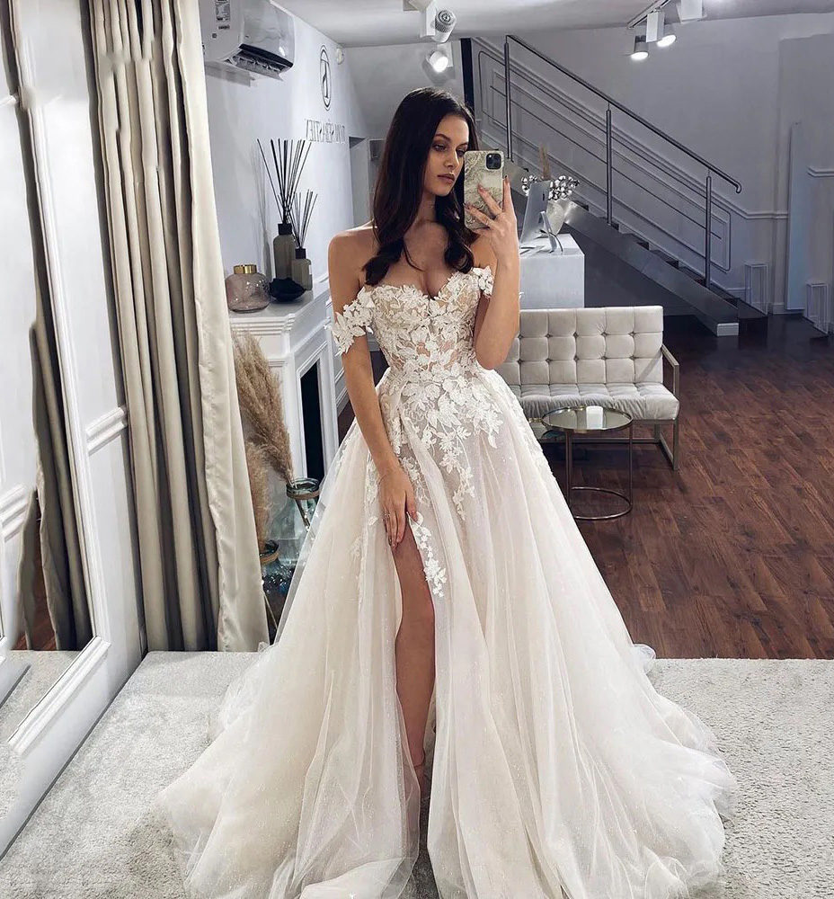 Wedding Dresses Off Shoulder Lace Appliqued Boho Side High Slit Long Bridal Gowns Sleeveless