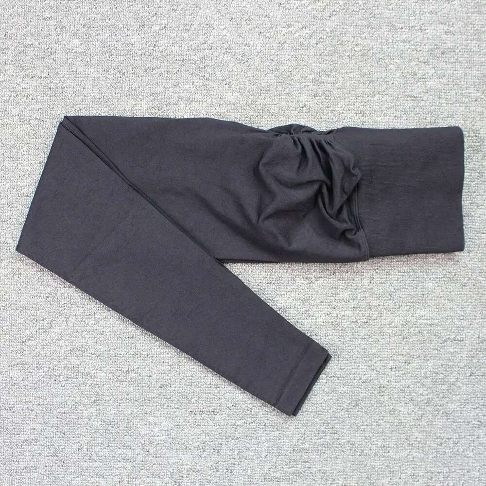 Seamless Knitted Fiess GYM Women's Leggings Hips Tight Peach Buttocks High Waist Nude Yoga Pants