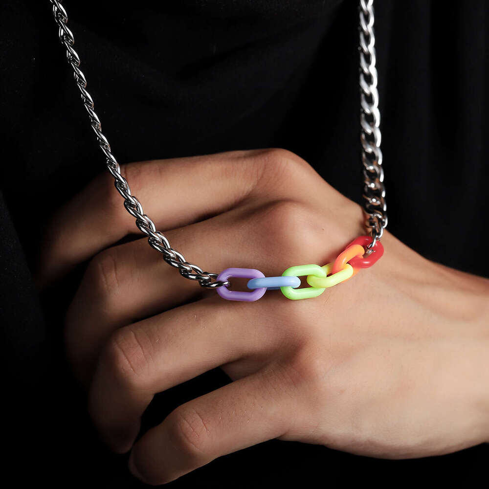 New acrylic titanium steel splicing rainbow necklace for hip-hop couples with personalized collarbone chain trendy accessories