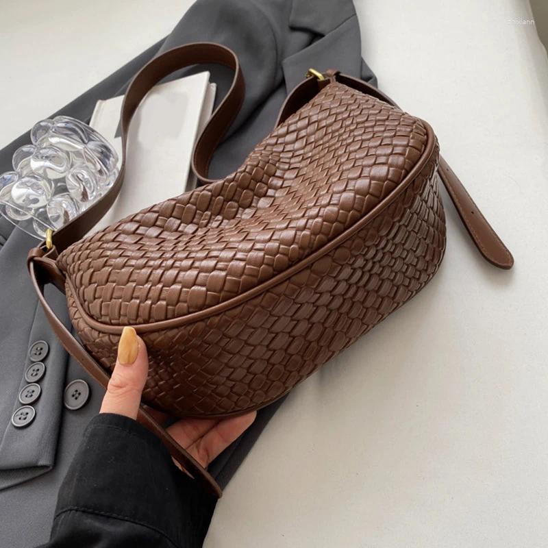 2025S designer Shoulder Bags PU Leather Bag For Women Fashion Woven Tote Handbags Purse Trendy Hobo Crescent Female Commuter Shopper Handbag shoulder 