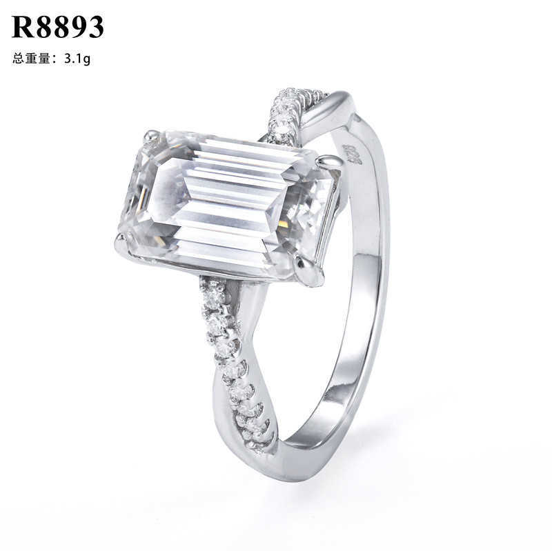 Emerald Cherokee 4-carat 925 Silver High end Girls Ring Suitable for Proposal and Marriage with GRA