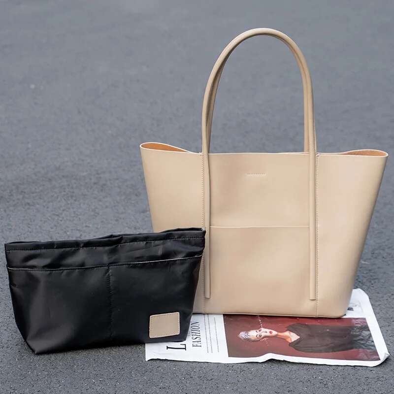 Women's Cowhide Genuine Leather Shoulder Bag Female Designer Fashion Handbags Ladies Commuting Large Capacity Tote Bags