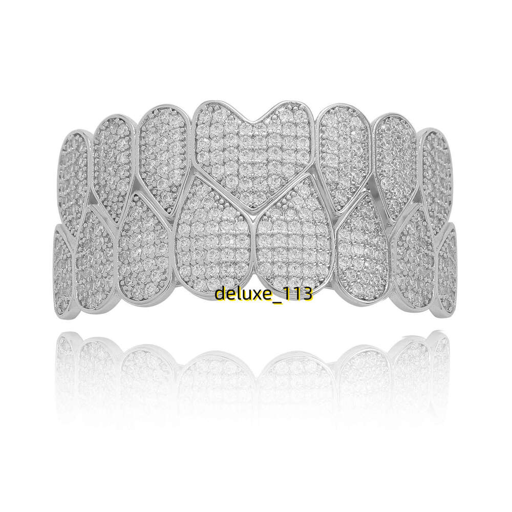 New 8-tooth micro inlaid Moissanite with heart-shaped personality, Halloween costume, teeth, hip-hop accessories, braces