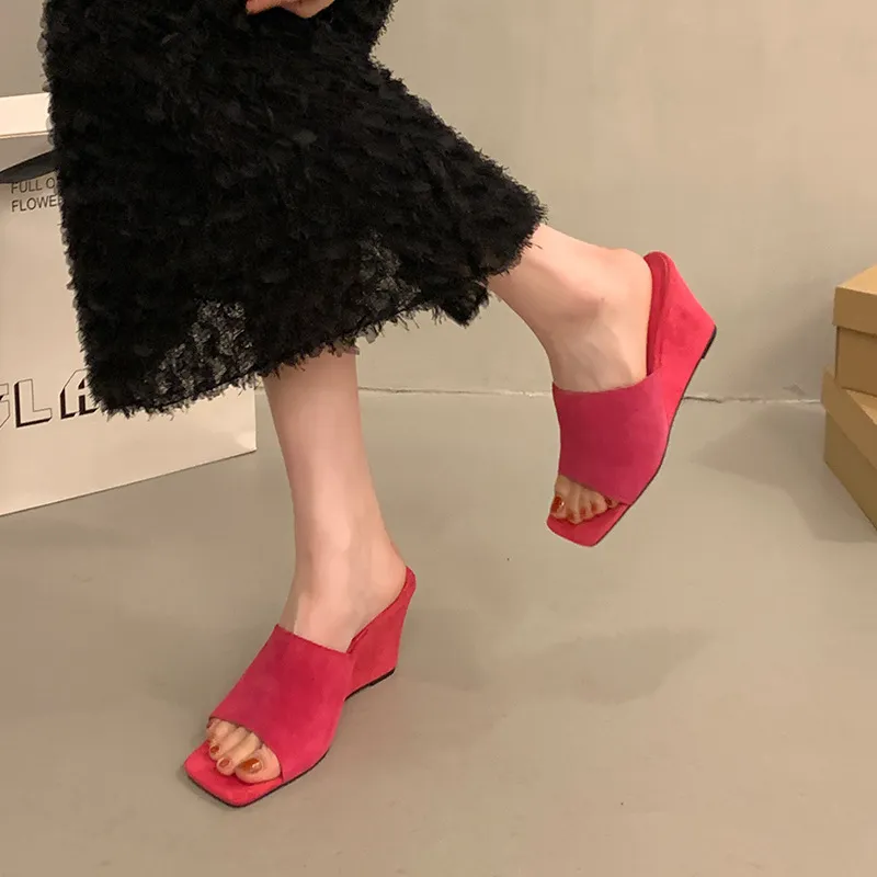 Retro Wedges Height Increase Women Slippers Outside Wear 2024 New Summer Platform Fashion High Heel Peep Toe Sandals Flip ps