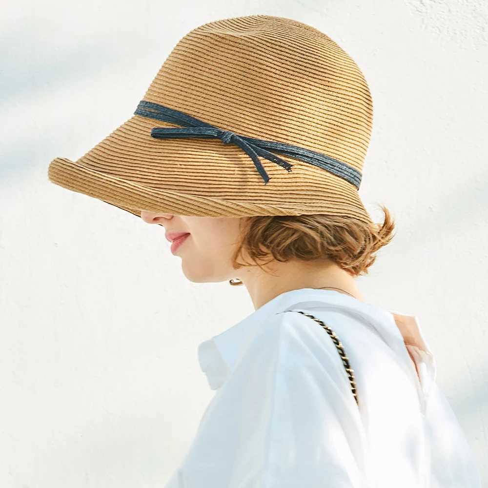 FS 2023 French Womens Straw Hat Victoria Sun Hat Chin with Foldable Summer Accessories Bucket Hat Fedoras Beach W250217