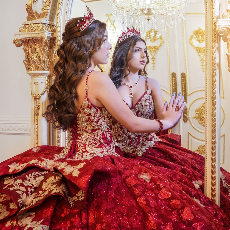 Red Shiny Quinceanera Dresses Ball Gown Spaghetti Strap Applique Lace Bow Beads Tull Party Birthday Sweet 16 Dress Vestidos 15 anos