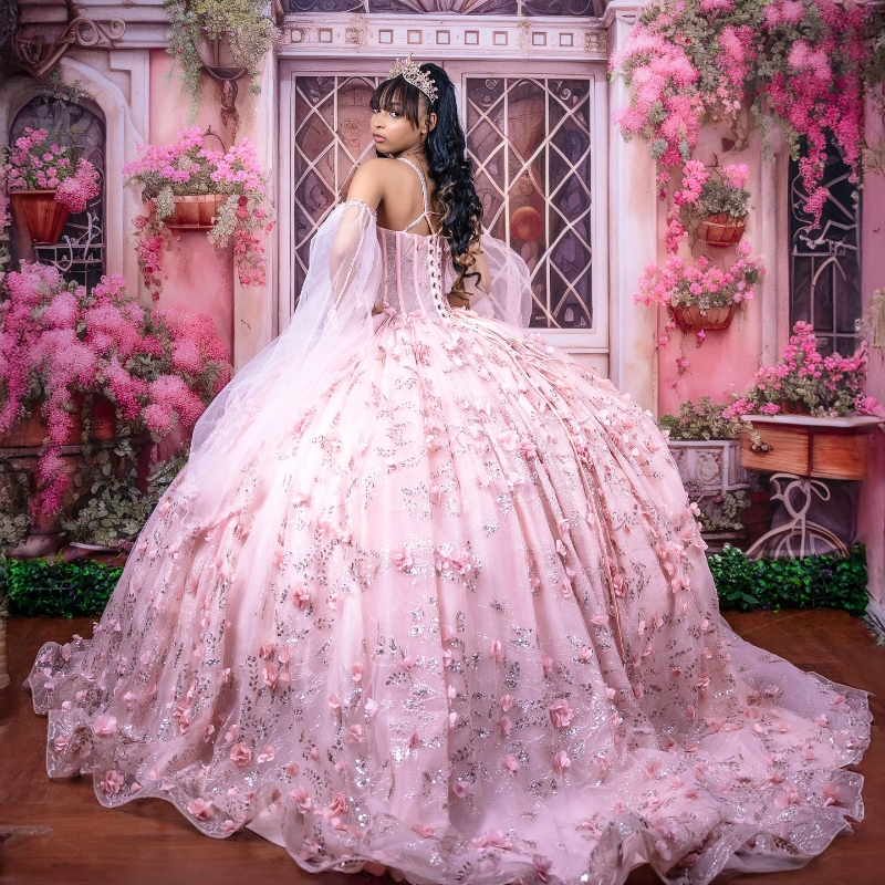 Pink Shiny Quinceanera Dresses Ball Gown Spaghetti Strap Sequin Applique Flower Beading Crystal Tull Party Birthday Sweet 16 Dress Vestidos 15 de anos