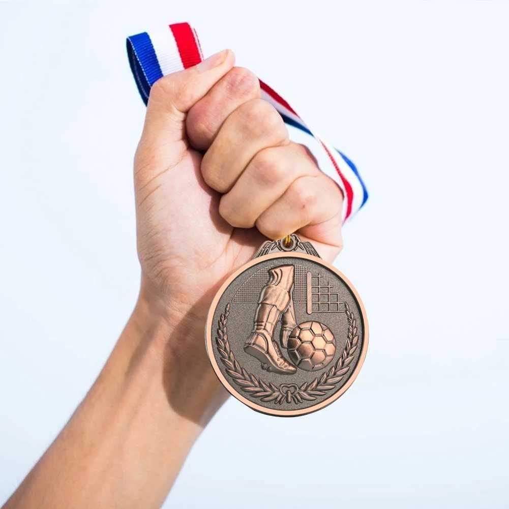 10-30PCS Gold Silver Bronze Sty Metal Award Medals Football Competition Medals Colction Gold Silver Bronze Souvenir Gift W250217